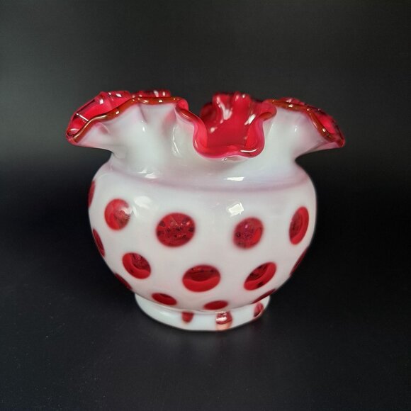 Fenton Coin Dot Cranberry Ruffled Glass Vase Vintage - Picture 4 of 10